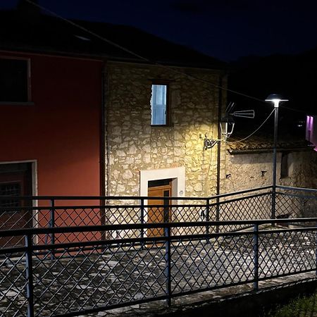 La Dimora Dell'Arco Apartment Pico Exterior photo