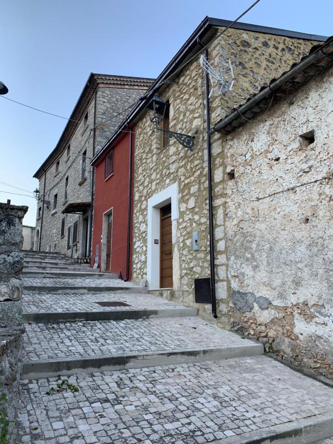La Dimora Dell'Arco Apartment Pico Exterior photo